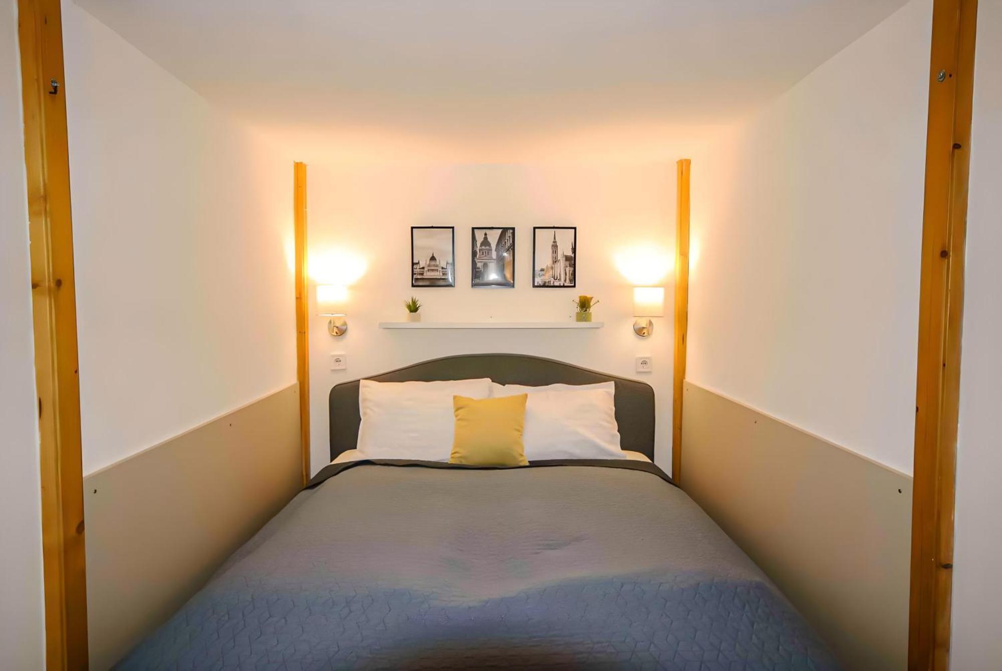 R172 Elitehost Raday Studio Apartment 布达佩斯 外观 照片